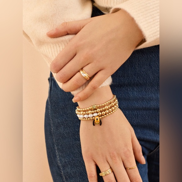 Disney Pluto Pisa Bracelet NEW - Picture 3 of 5